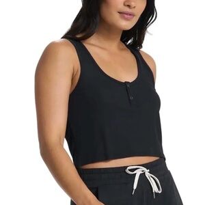 Vuori Cove Crop Tank
